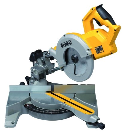 Пила торцовочная(торцевая) DeWalt DW777 купить в Нижневартовске