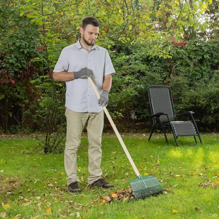 Грабли веерные пластиковые Сибртех, 420 мм, 22 плоских зуба, без черенка, Россия, 617055 купить в Нижневартовске