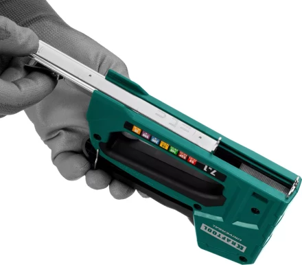 Степлер для скоб "Universal" 7-в-1: 53(6-14 мм)/53F(10-14 мм)/140 (10-14 мм)/13 (6-14 мм)/36 (10-14 мм)/300(16 мм)/500(16 мм), суперлегкий, KRAFTOOL 31524 купить в Нижневартовске