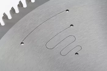 Пильный диск по дереву 305 x 30 x 96Т GROSS 73346 купить в Нижневартовске