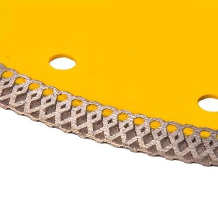 Диск алмазный отрезной 230 х 22,2мм, сплошной, супертонкий, горячий пресс, сухой/мокрый рез// Denzel 73074 купить в Нижневартовске