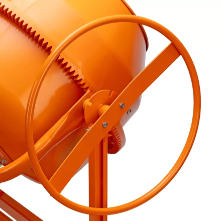 Бетоносмеситель Сибртех БСЕ-180 95479, 180 л, 700 Вт купить в Нижневартовске