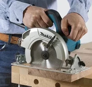 Пила дисковая Makita HS6601J купить в Нижневартовске