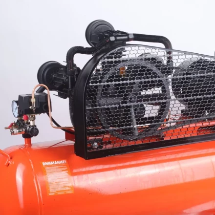 Компрессор масляный поршневой ременной PATRIOT PTR100/670 купить в Нижневартовске