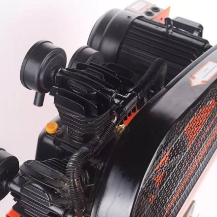 Компрессор масляный поршневой ременной PATRIOT PTR100/670 купить в Нижневартовске