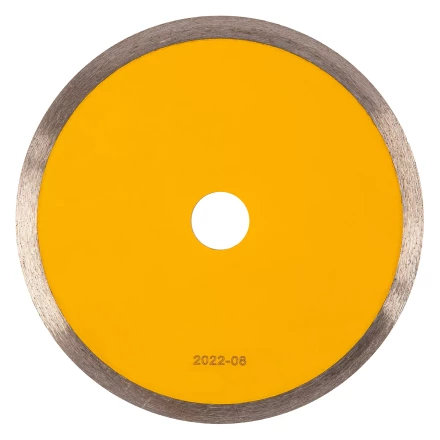 Диск алмазный сплошной, супертонкий, 180 х 25,4 мм, горячее прессование, мокрое резание// Denzel 73158 купить в Нижневартовске