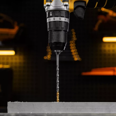 Сверло спиральное по металлу Denzel 5 х 132 мм, Р6М5, Golden Tip, удлиненное, 718254 купить в Нижневартовске