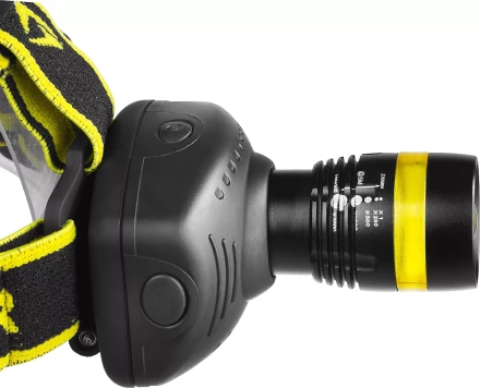 Фонарь STAYER "PROFESSIONAL" налобный светодиодный, 3Вт(140Лм), регулируемый фокус, 3 режима, 3ААА 56566 купить в Нижневартовске