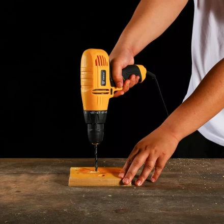 Дрель-шуруповерт сетевой DEKO DKSD500W, 063-4053 купить в Нижневартовске