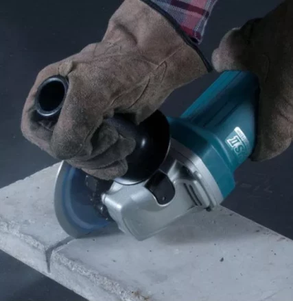 Шлифмашина Makita УШМ GA6040С купить в Нижневартовске