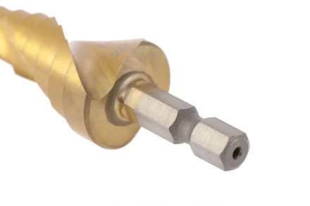 Сверло ступенчатое 4-6-8-10-12-14-16-18-20 мм HSS спиральный проф. шестигр. хвостовик MATRIX 72356 купить в Нижневартовске