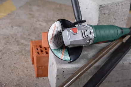 Круг зачистной HAMMER 180х6х22мм 14А купить в Нижневартовске