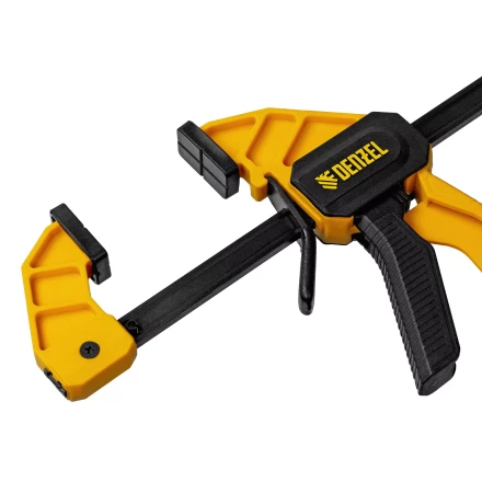 Струбцина F-образная Denzel, быстрозажимная, 150 х 55 мм, усиленный нейлоновый корпус, 20501 купить в Нижневартовске