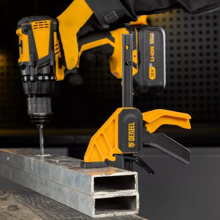 Струбцина F-образная Denzel, быстрозажимная, 150 х 55 мм, усиленный нейлоновый корпус, 20501 купить в Нижневартовске