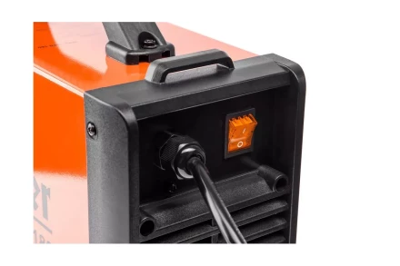 Сварочный аппарат WESTER MMA-VRD 180 купить в Нижневартовске