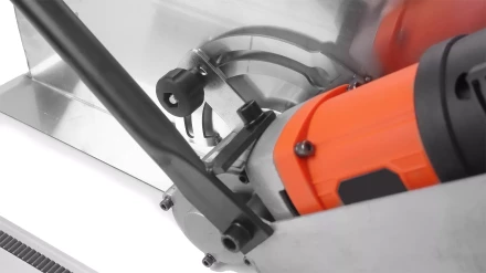 Электрический резчик MESSER BL600 с бесщеточным двигателем (с направляющей шиной) купить в Нижневартовске