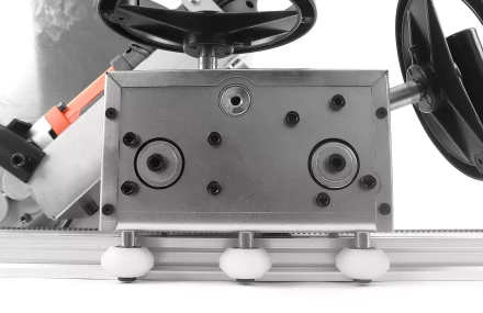 Электрический резчик MESSER BL600 с бесщеточным двигателем (с направляющей шиной) купить в Нижневартовске