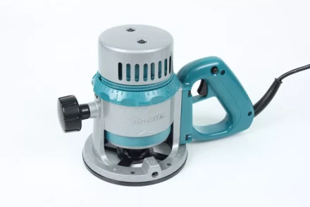 Фрезер Makita 3601B купить в Нижневартовске