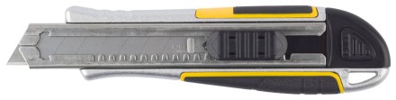 Нож STAYER &quot;PROFI&quot; обрезиненная рукоятка Super Grip,метал. корпус,автостоп,допфиксатор,кассета на 6 лезвий,18мм 9146 купить в Нижневартовске