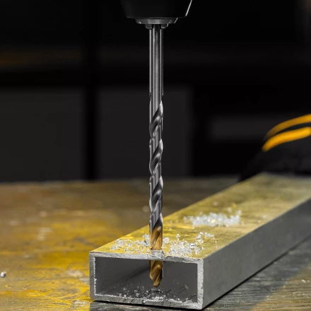 Сверло спиральное по металлу Denzel, 7,5 х 156 мм, Р6М5, Golden Tip, удлиненное, 718259 купить в Нижневартовске