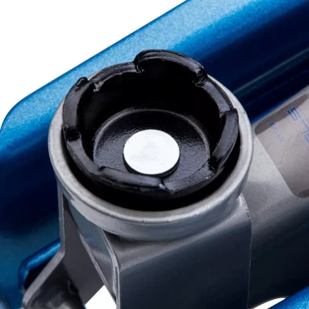 Домкрат гидравлический подкатной 2т высота подъема 140-340 мм в кейсе Stels 51128 купить в Нижневартовске