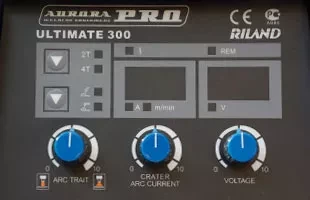 Инверторный сварочный полуавтомат Aurora-Pro ULTIMATE 300 MIG/MAG+MMA (с горелкой,+подающий механизм+пакет проводов+держатель электродов) купить в Нижневартовске