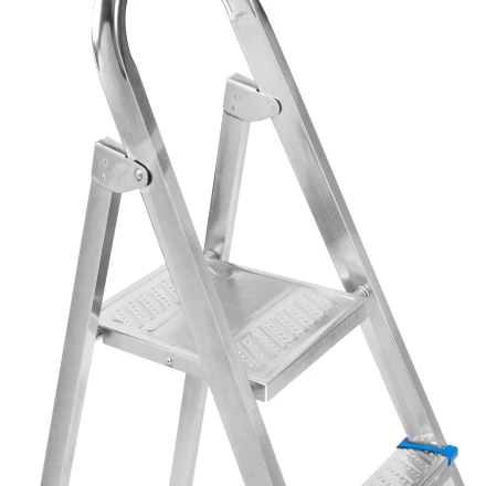 Стремянка Сибртех 97836, 4 ступени, стальная, оцинкованная купить в Нижневартовске