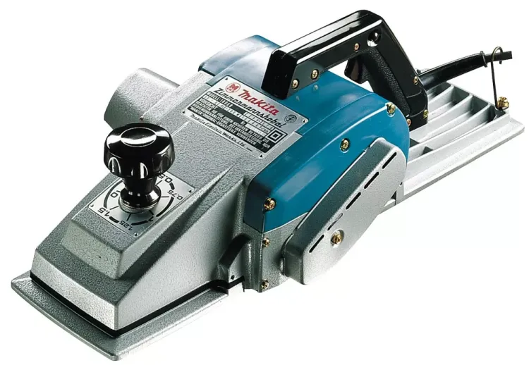 Электрорубанок Makita 1806B купить в Нижневартовске