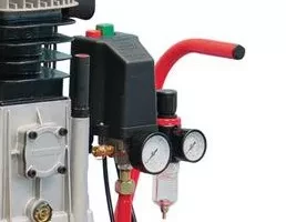 Компрессор масляный поршневой ременной В 4800В/ 100 СТ4 Fubag купить в Нижневартовске