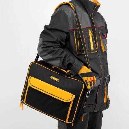 Сумка для инструмента, 400х170х300 мм, 3 отделения, 28 карманов, наплечный ремень// Denzel 90295 купить в Нижневартовске