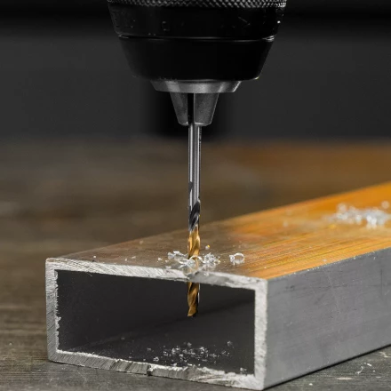 Сверло спиральное по металлу 3,2 x 65мм, Р6М5, Golden Tip, многогранная заточка, 2шт. Denzel 718269 купить в Нижневартовске