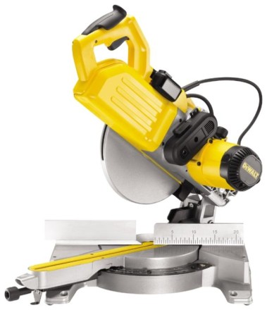 Пила торцовочная DeWALT DWS 778 XPS купить в Нижневартовске