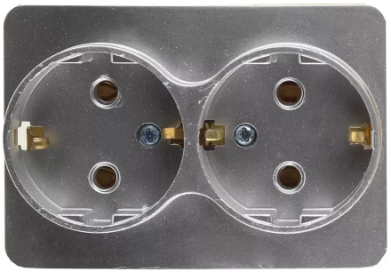 Розетка СВЕТОЗАР "ГАММА" с заземлением, двойная, без вставки и рамки, цвет светло-серый металлик, 16А/~250В SV-54107-SM купить в Нижневартовске