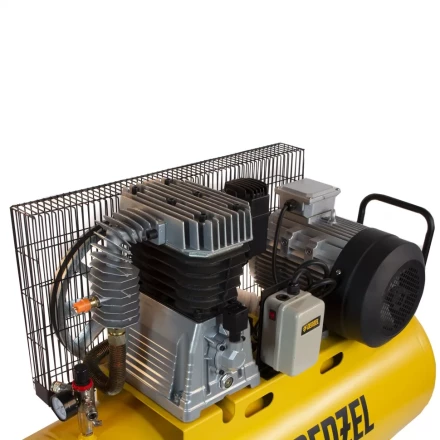 Компрессор воздушный, ременный привод BCI5500-T/270, 5.5 кВт, 270 литров, 850 л/мин Denzel 58129 купить в Нижневартовске