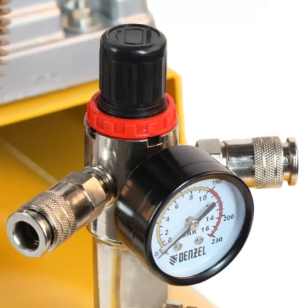 Компрессор воздушный, ременный привод BCI5500-T/270, 5.5 кВт, 270 литров, 850 л/мин Denzel 58129 купить в Нижневартовске