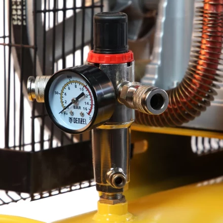 Компрессор воздушный, ременный привод BCI5500-T/270, 5.5 кВт, 270 литров, 850 л/мин Denzel 58129 купить в Нижневартовске