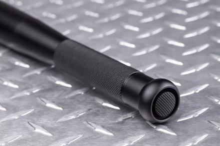 Фонарь-бита TESLA LB-40 33х400 мм купить в Нижневартовске