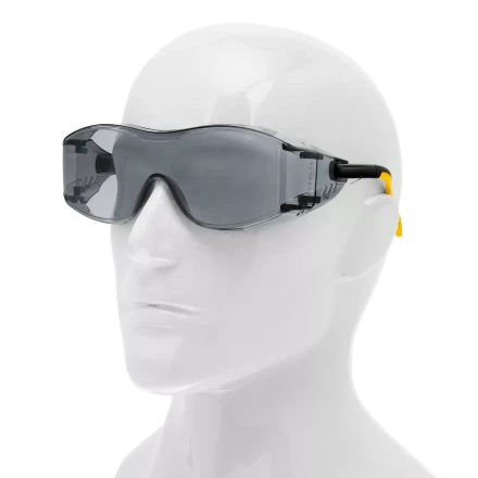 Очки защитные открытые Denzel 89203, поликарбонатные, увеличенная дымчатая линза, регулируемые дужки купить в Нижневартовске