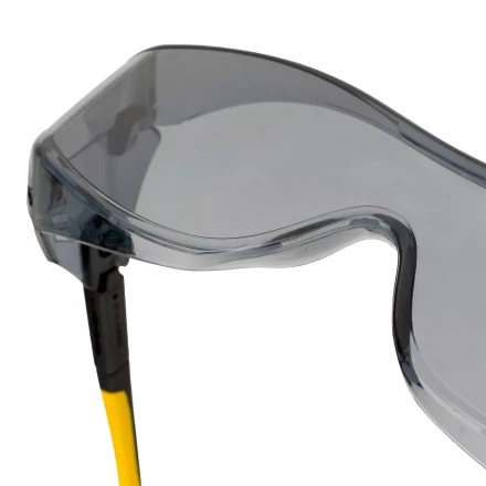 Очки защитные открытые Denzel 89203, поликарбонатные, увеличенная дымчатая линза, регулируемые дужки купить в Нижневартовске