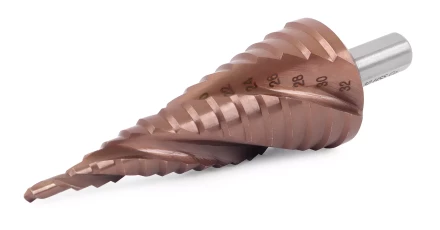 Ступенчатое сверло MESSER HSS CO 4-32х15 с кобальтовым покрытием и тремя спиральными канавками. купить в Нижневартовске