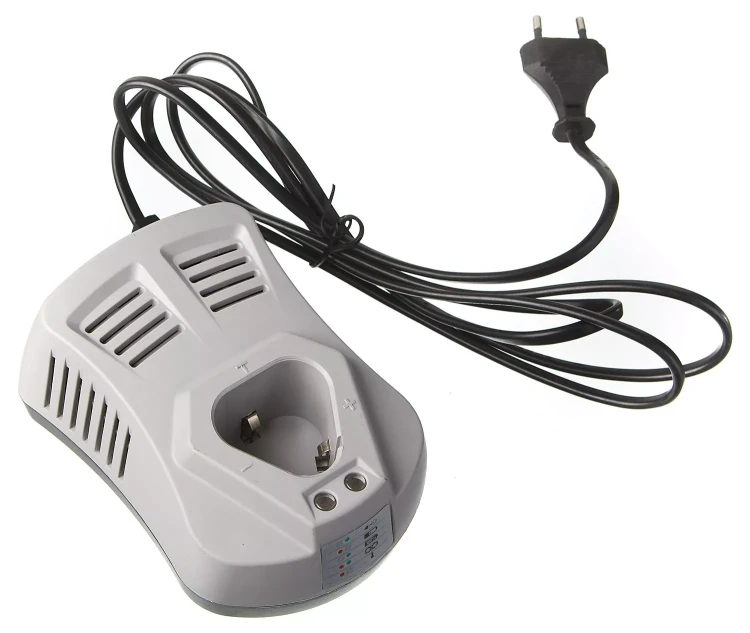 Зарядное устройство ЗУБР 12V 2A V000-006-063 купить в Нижневартовске