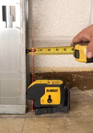 Лазерный нивелир DeWalt DW 083 К купить в Нижневартовске