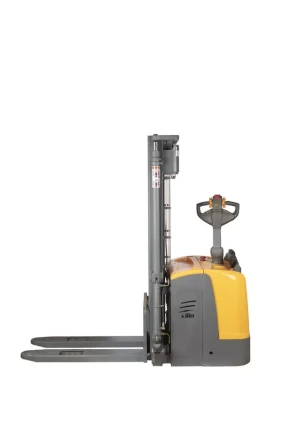 Штабелер самоходный 2,0 т 4,5 м XILIN CDDK20 24/300 В/Ач ЭУР, выдв. опоры (с платформой) 1005280 купить в Нижневартовске