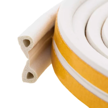 Уплотнитель резиновый, 6 м, профиль "P", белый Сибртех 88913 купить в Нижневартовске