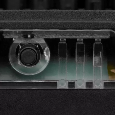 Батарея аккумуляторная Denzel IB-18-4.0, Li-Ion, 18 В, 4.0 А/ч 28434 купить в Нижневартовске