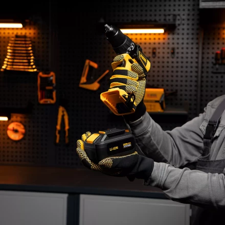 Батарея аккумуляторная Denzel IB-18-4.0, Li-Ion, 18 В, 4.0 А/ч 28434 купить в Нижневартовске