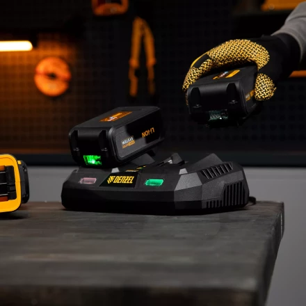 Батарея аккумуляторная Denzel IB-18-4.0, Li-Ion, 18 В, 4.0 А/ч 28434 купить в Нижневартовске