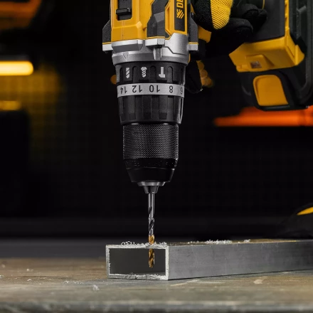 Сверло спиральное по металлу Denzel 4,5 x 80мм, Р6М5, Golden Tip, многогранная заточка 718274 купить в Нижневартовске