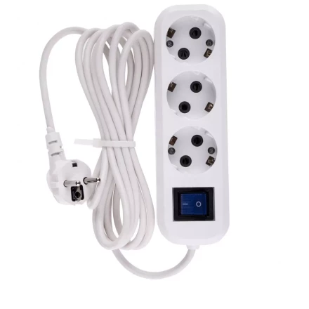 Удлинитель бытовой с заземлением и выключателем 3 м 3 розетки 10 A серия УХз10 Denzel 95971 купить в Нижневартовске