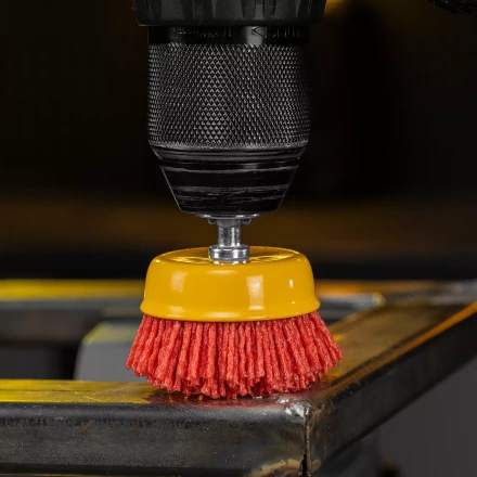 Щетка для дрели Denzel, 65 мм, Чашка, со шпилькой, нейлоновая щетина, 74435 купить в Нижневартовске